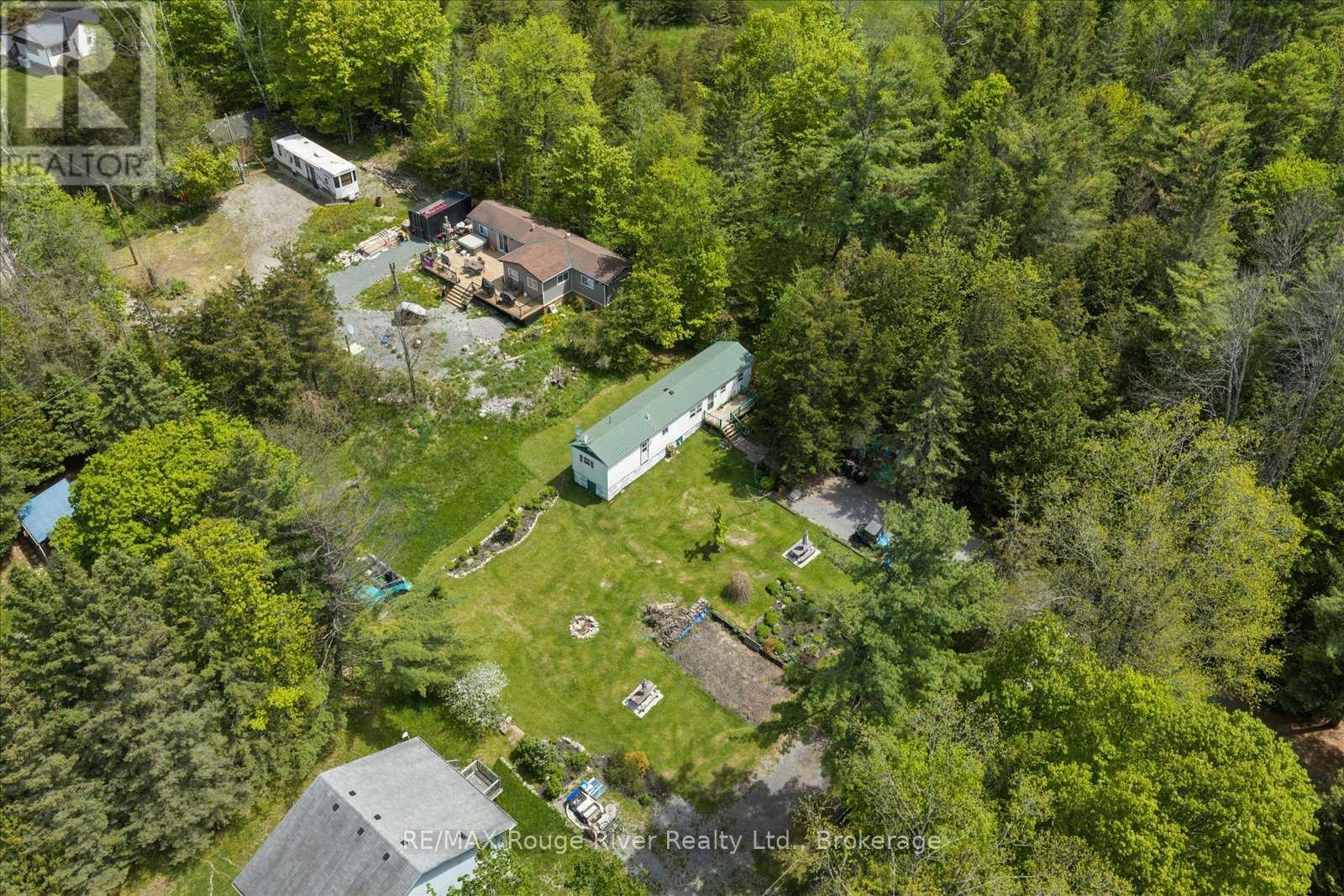189 PINE LANE - 32