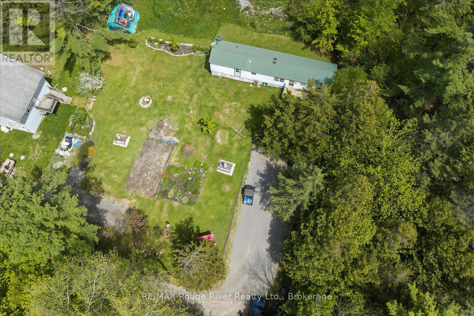 189 PINE LANE - 31