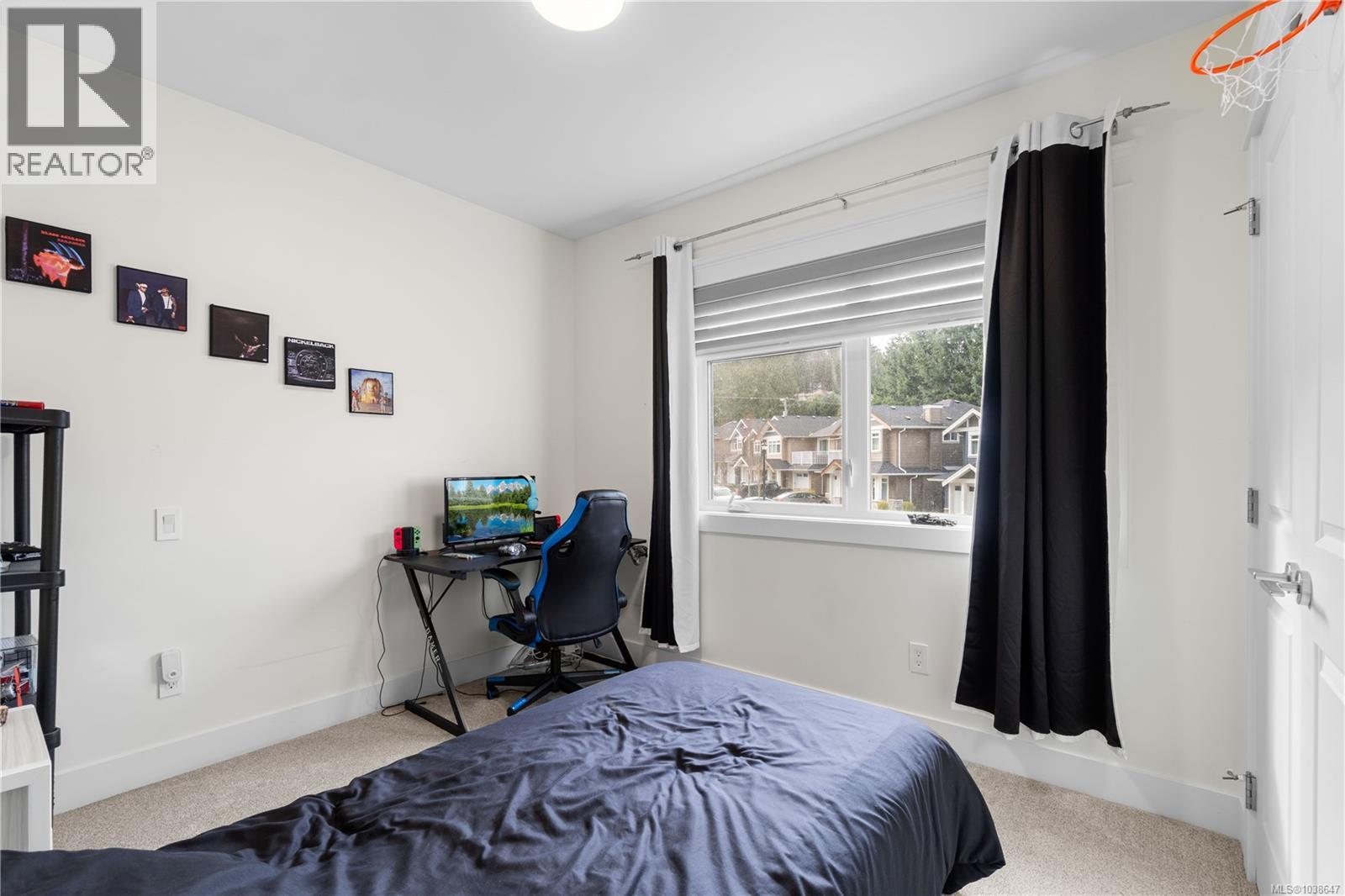 #115 5160 Hammond Bay Rd - 18
