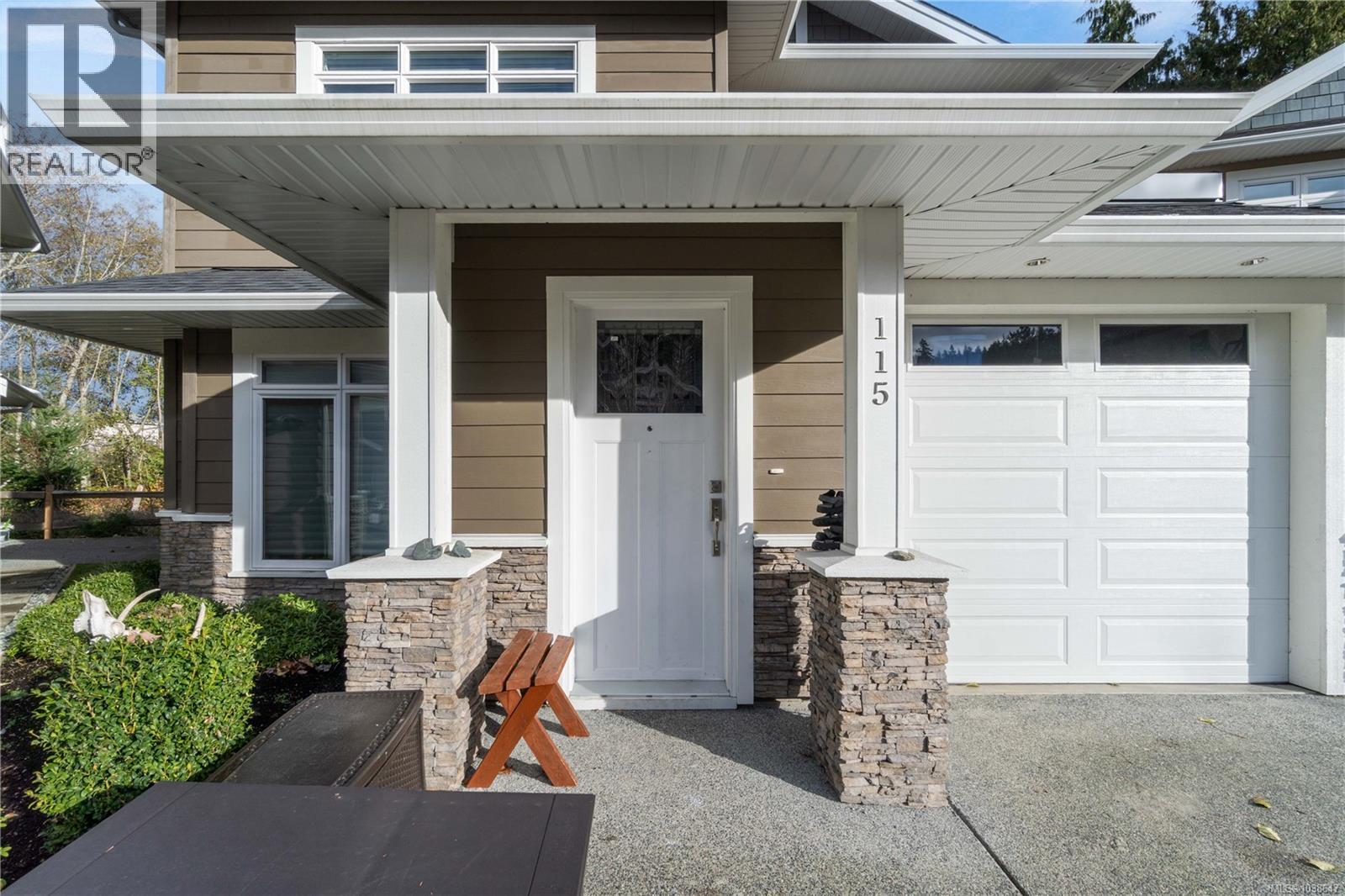 #115 5160 Hammond Bay Rd - 3