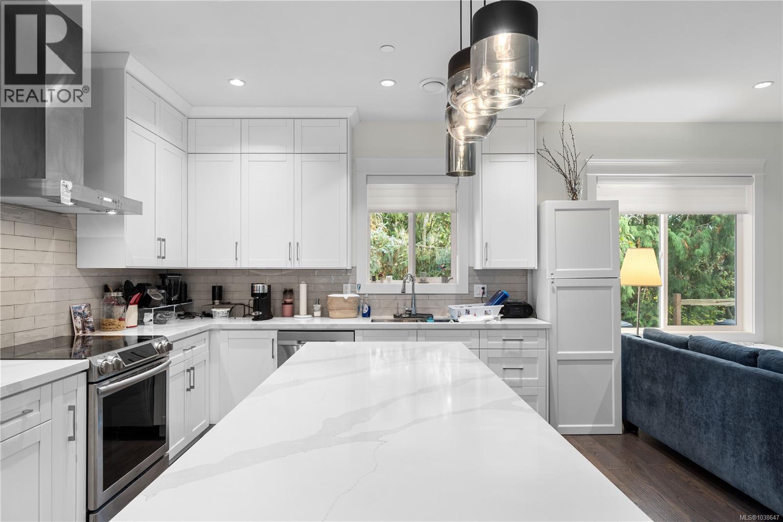 #115 5160 Hammond Bay Rd - 9