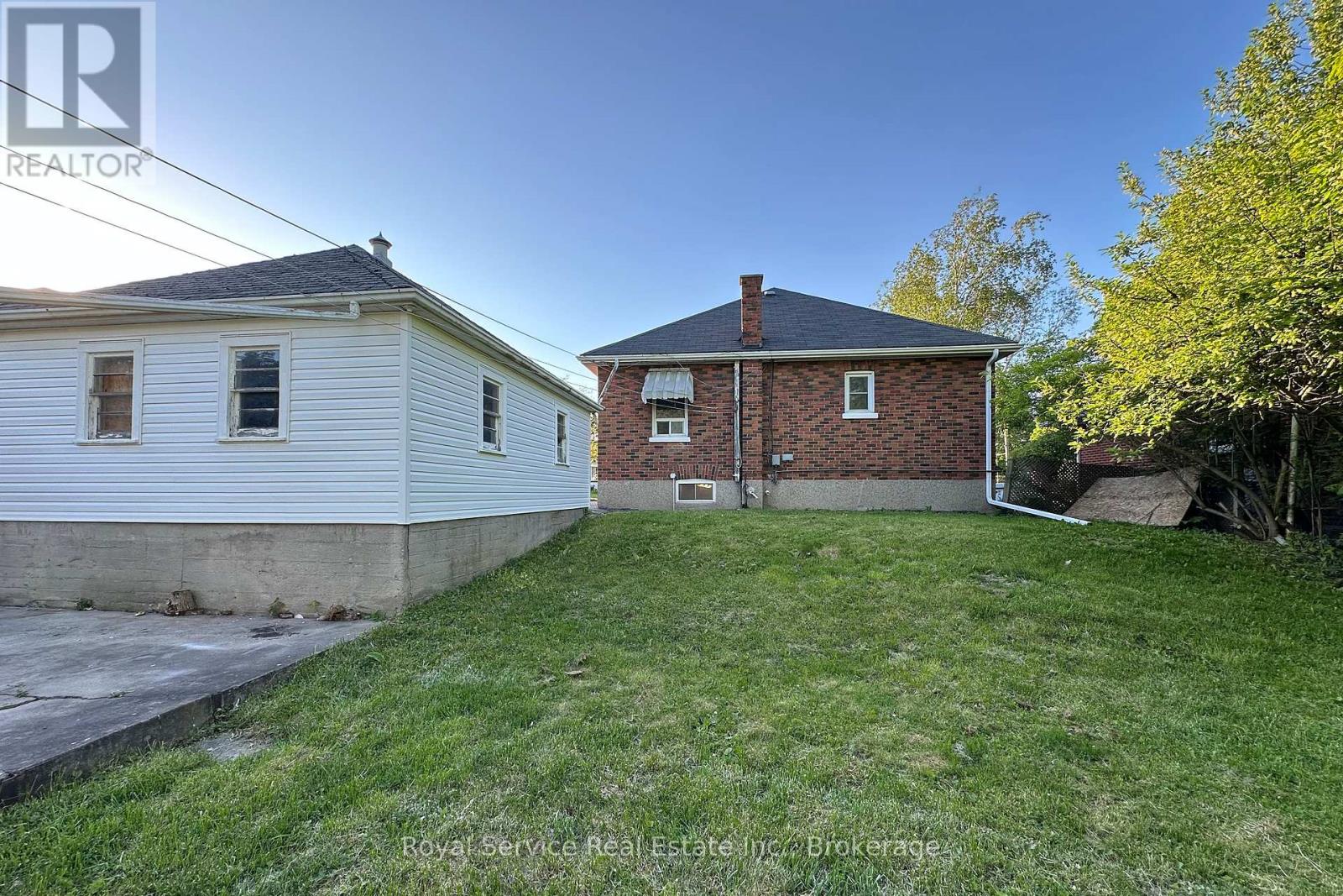 9 JANE STREET - 34