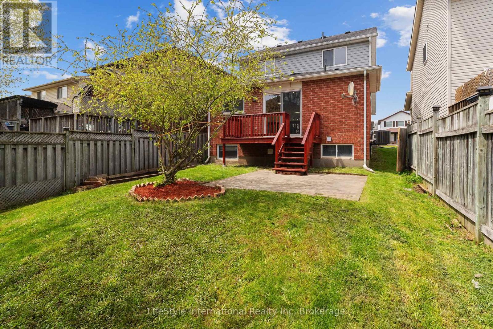 63 HAGAN AVENUE - 40