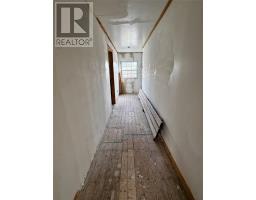 19 Newtown Road thumbnail 11