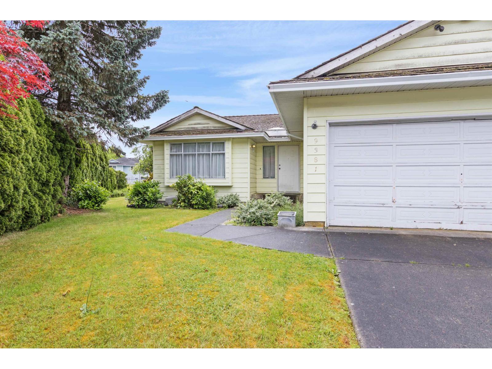 9381 139 Street - photo 2