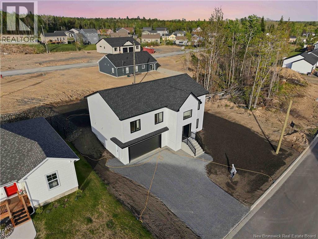 104 Glennorth Street - 44