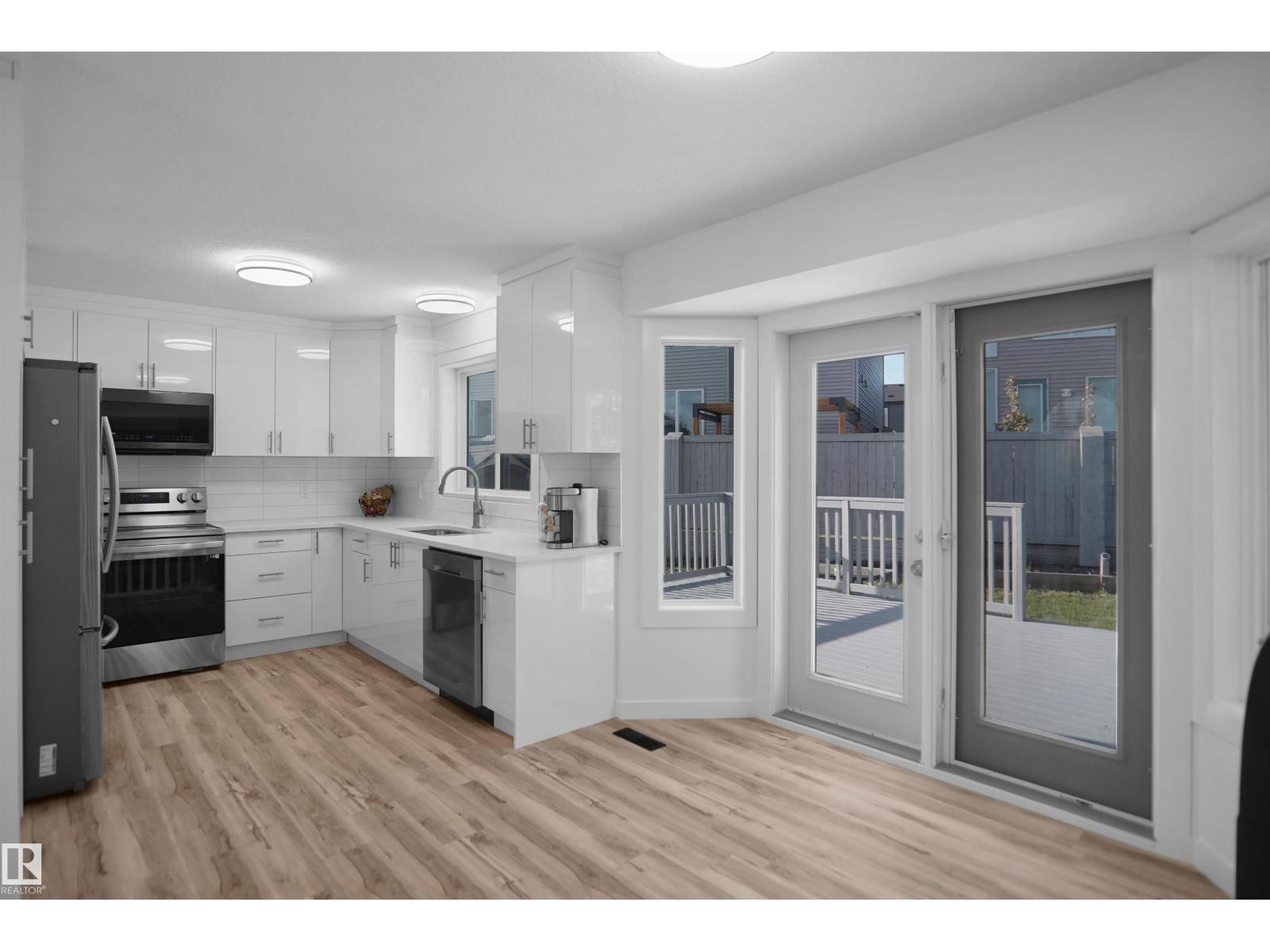 10018 173 AV NW - 12