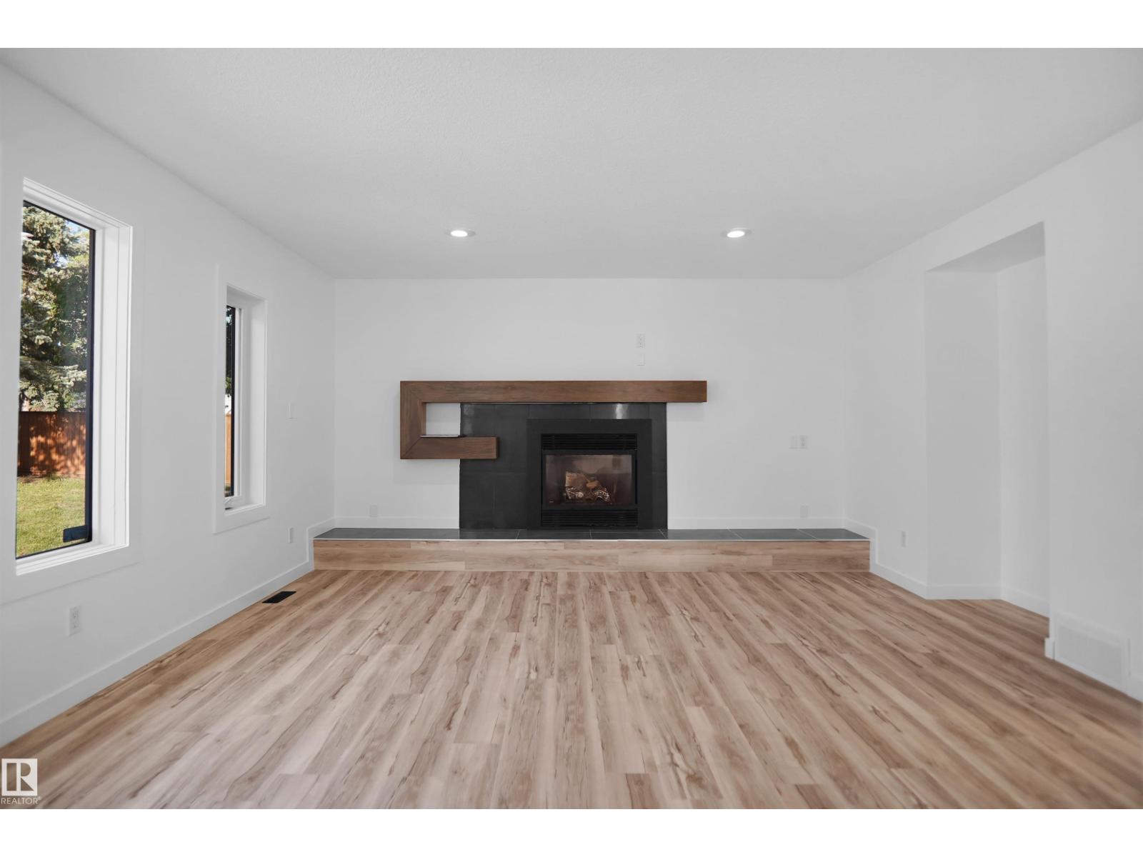 10018 173 AV NW - 18