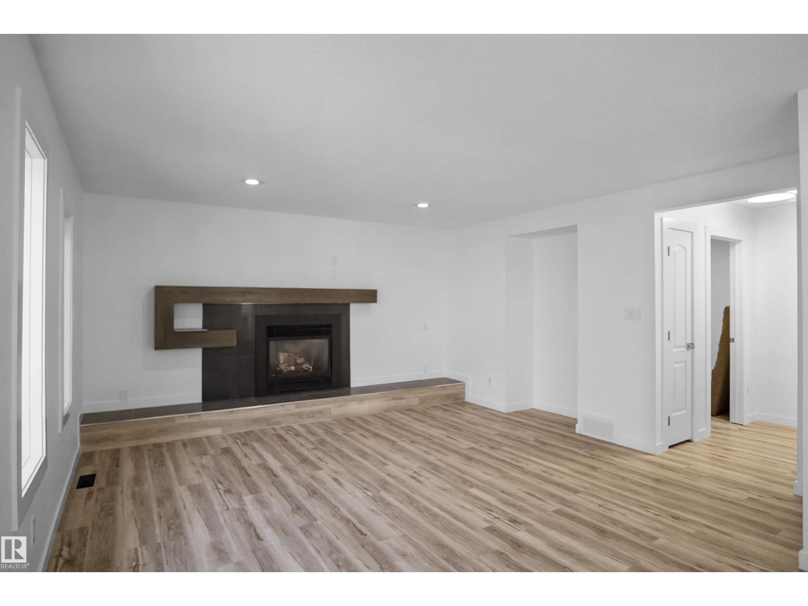 10018 173 AV NW - 19