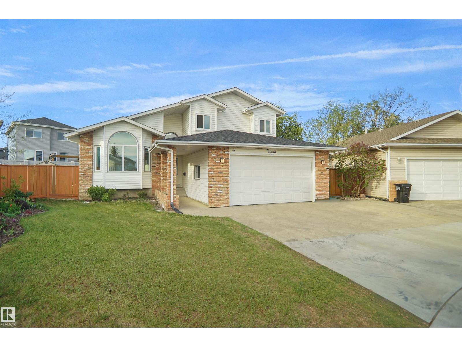 10018 173 AV NW - 2