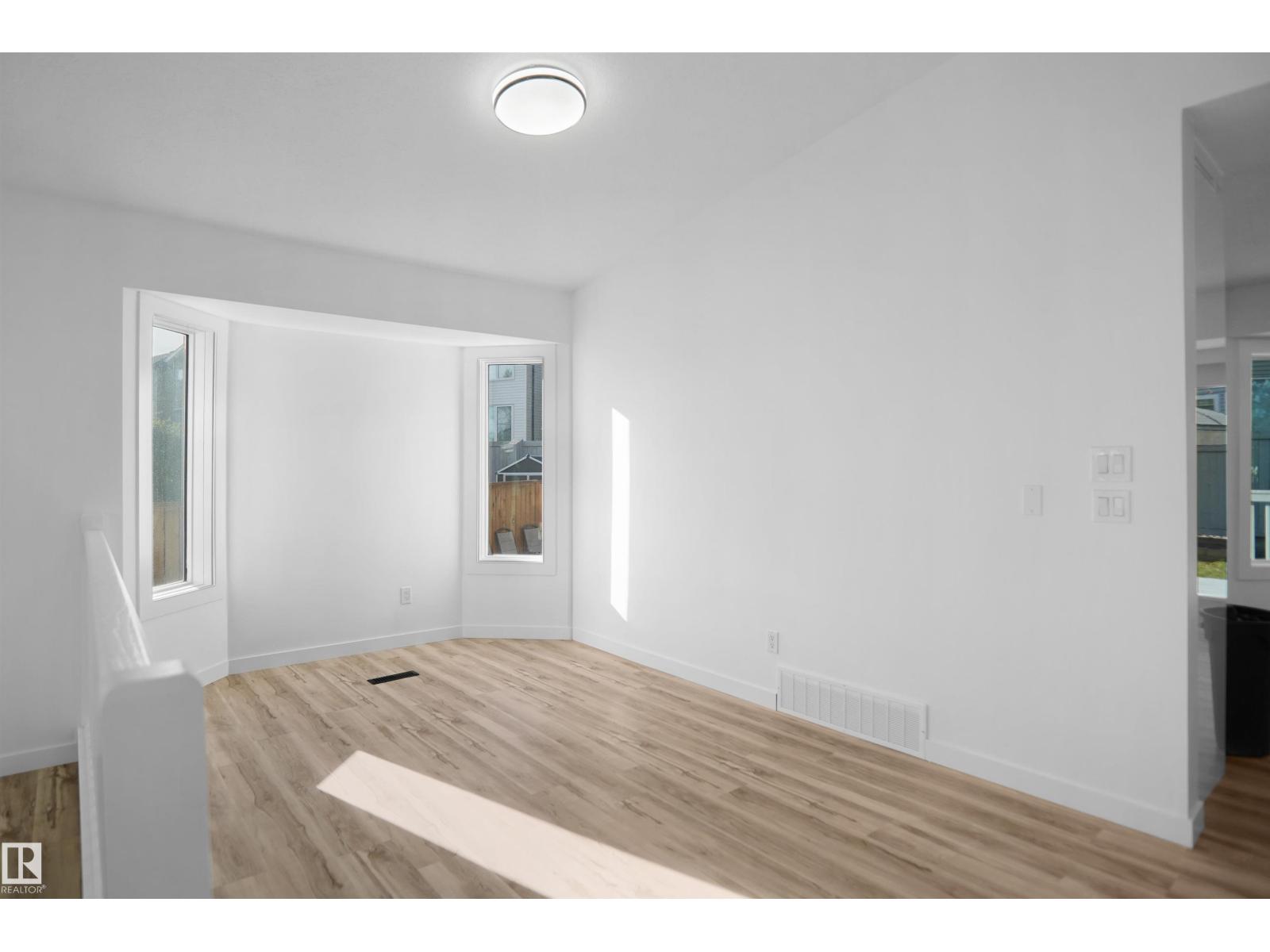10018 173 AV NW - 9