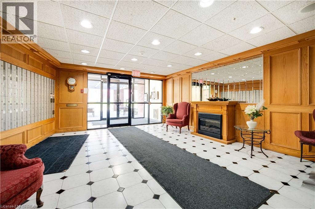 #401 9 BONHEUR Court - 23