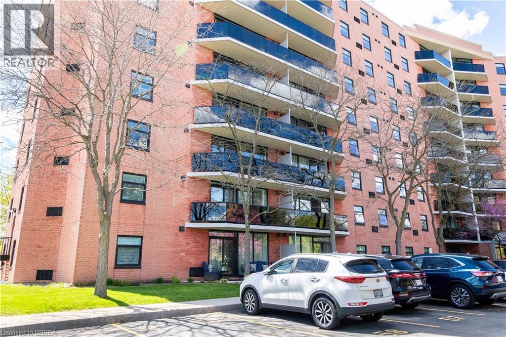 #401 9 BONHEUR Court - 24