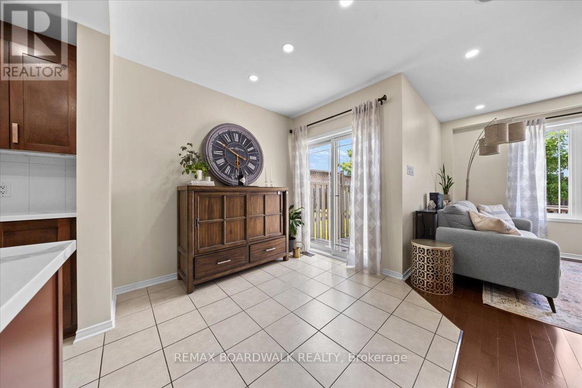 510 PEPPERVILLE CRESCENT - 18
