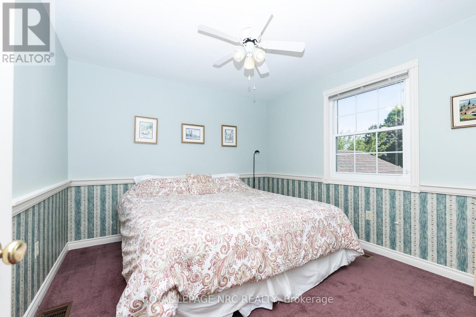 35 GARRISON VILLAGE DRIVE - 24
