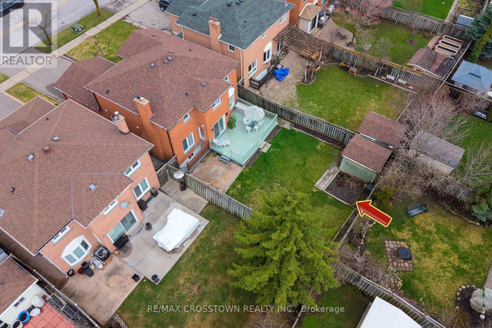 119 FIELDGATE DRIVE - 42