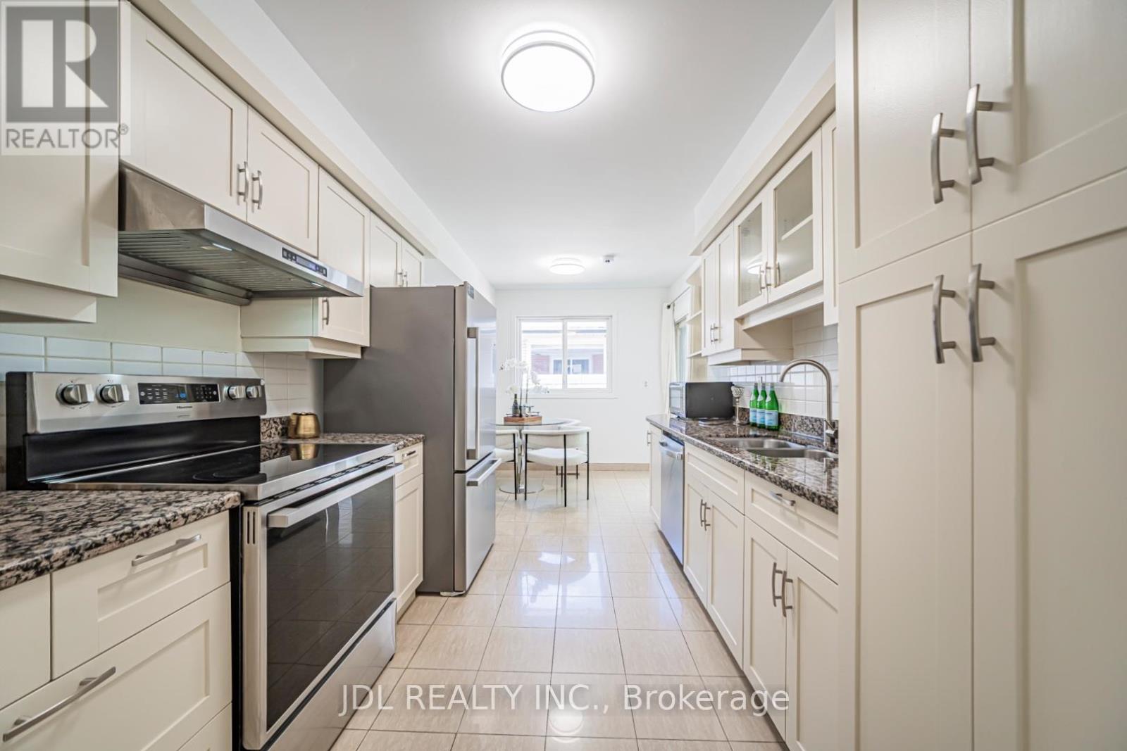 58 BESTVIEW DRIVE - 10