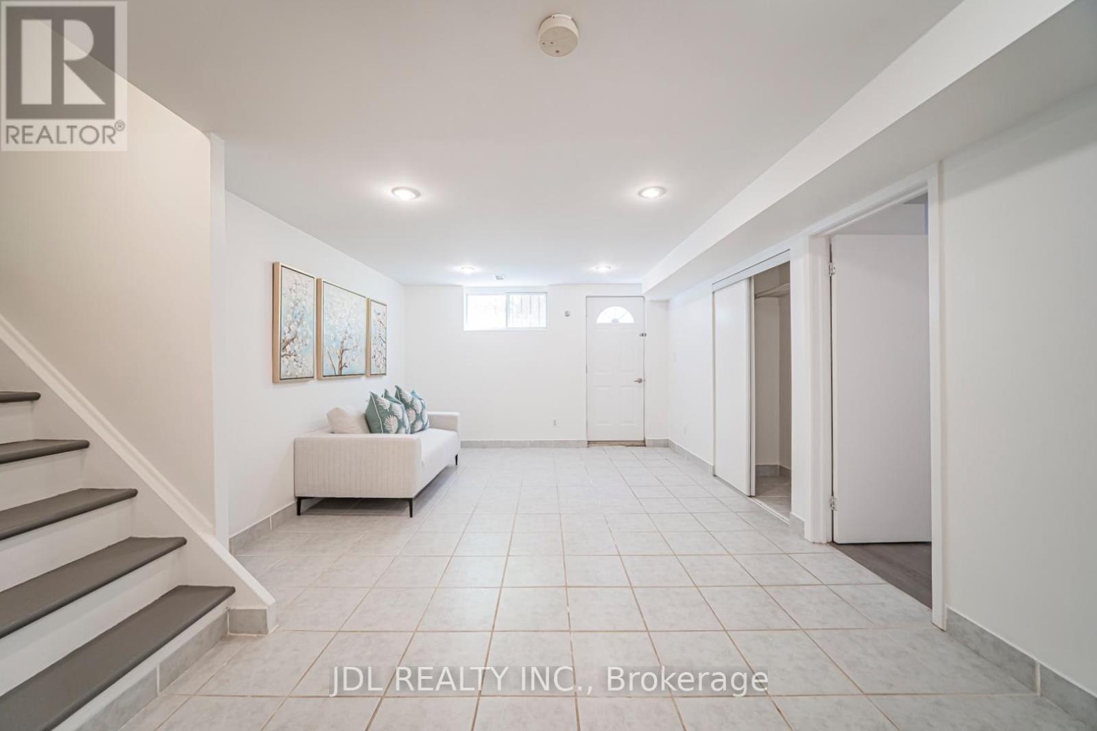 58 BESTVIEW DRIVE - 31