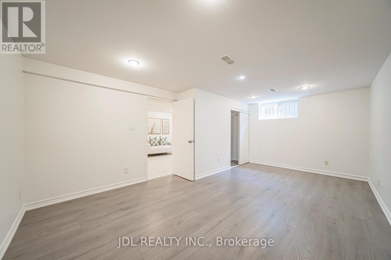 58 BESTVIEW DRIVE - 34