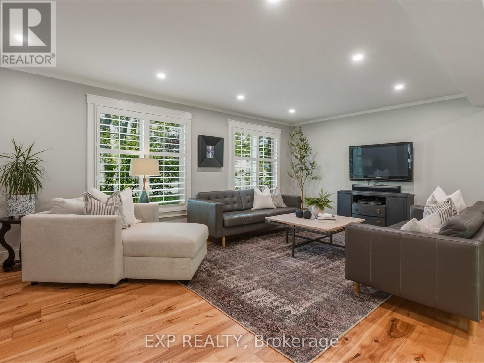 11 SPENCE AVENUE - 14