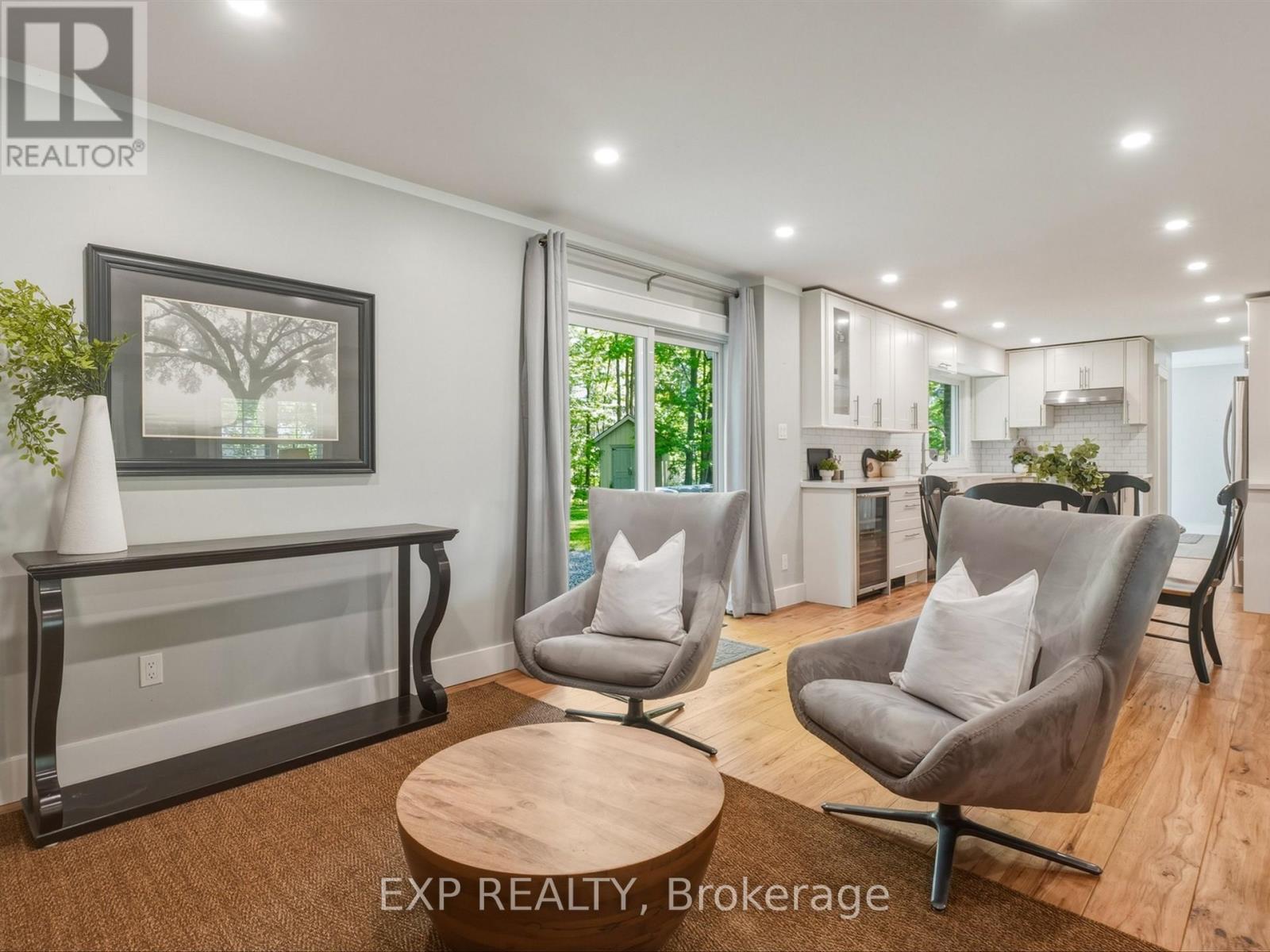 11 SPENCE AVENUE - 17
