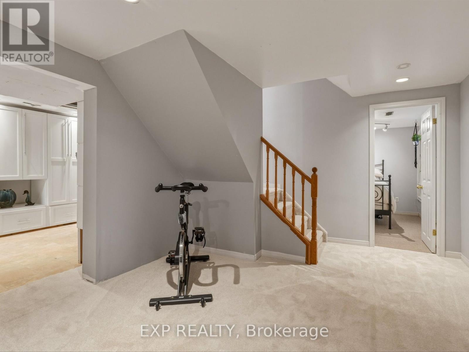 11 SPENCE AVENUE - 35
