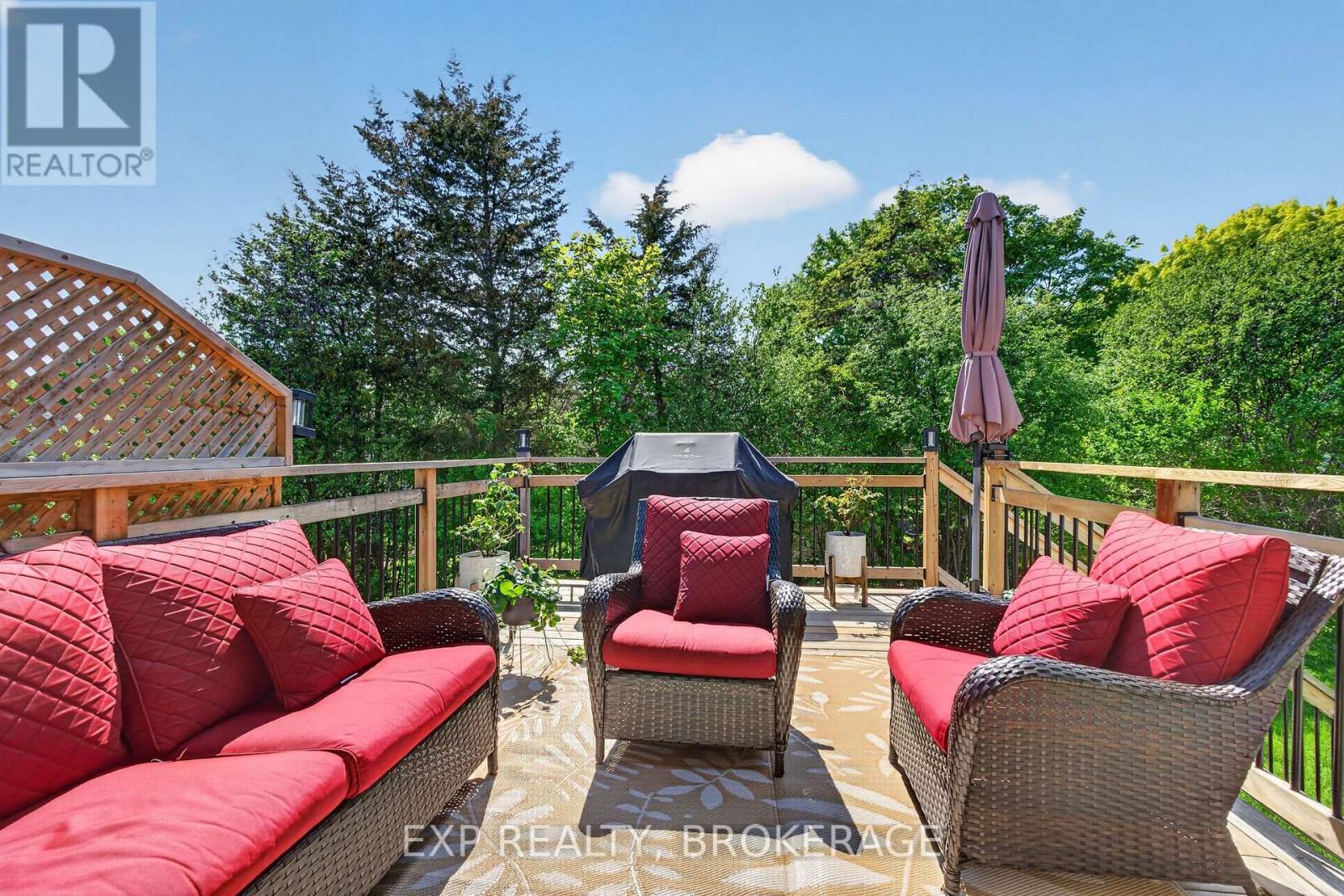 23 ADMIRAL'S COURT - 6