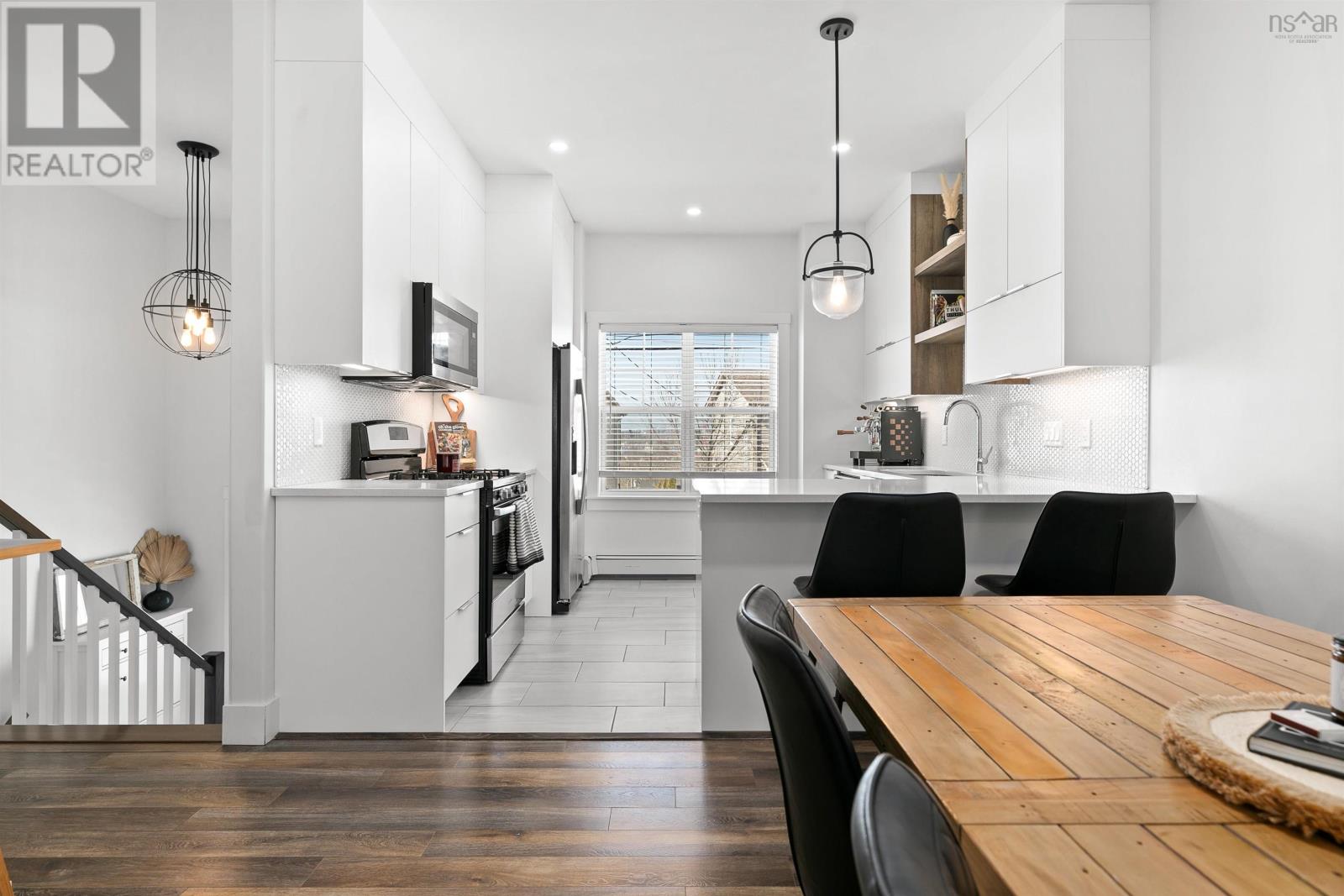 260 Nadia Drive - 4
