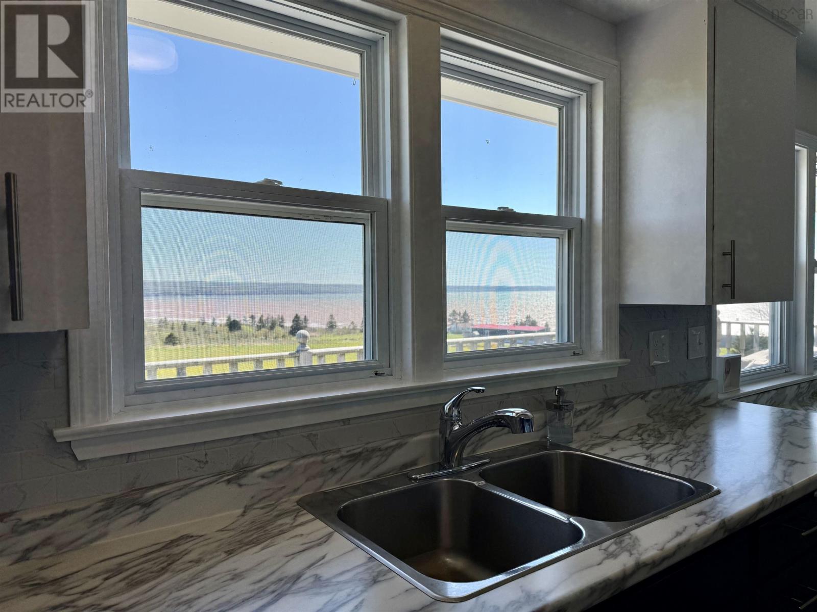 1506 Cape Split Road - 13