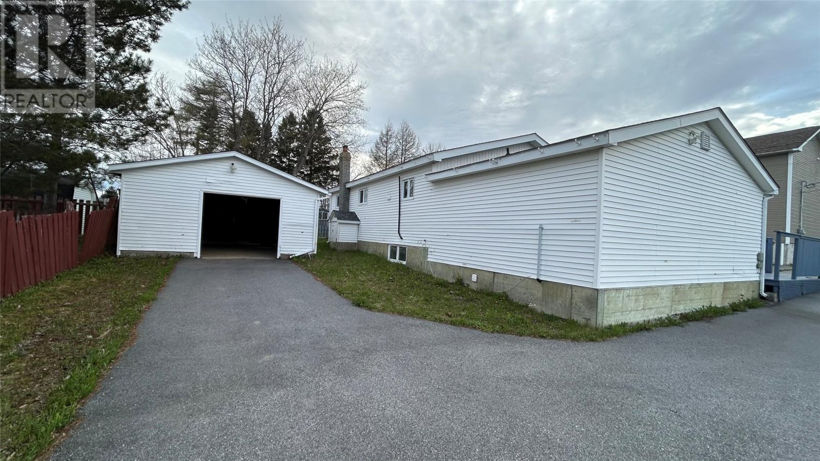 56A Hillview Avenue - 31
