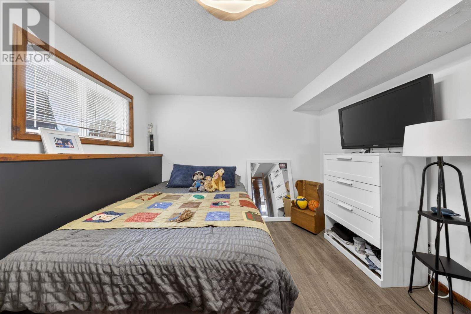 48 Palomino DR - 36