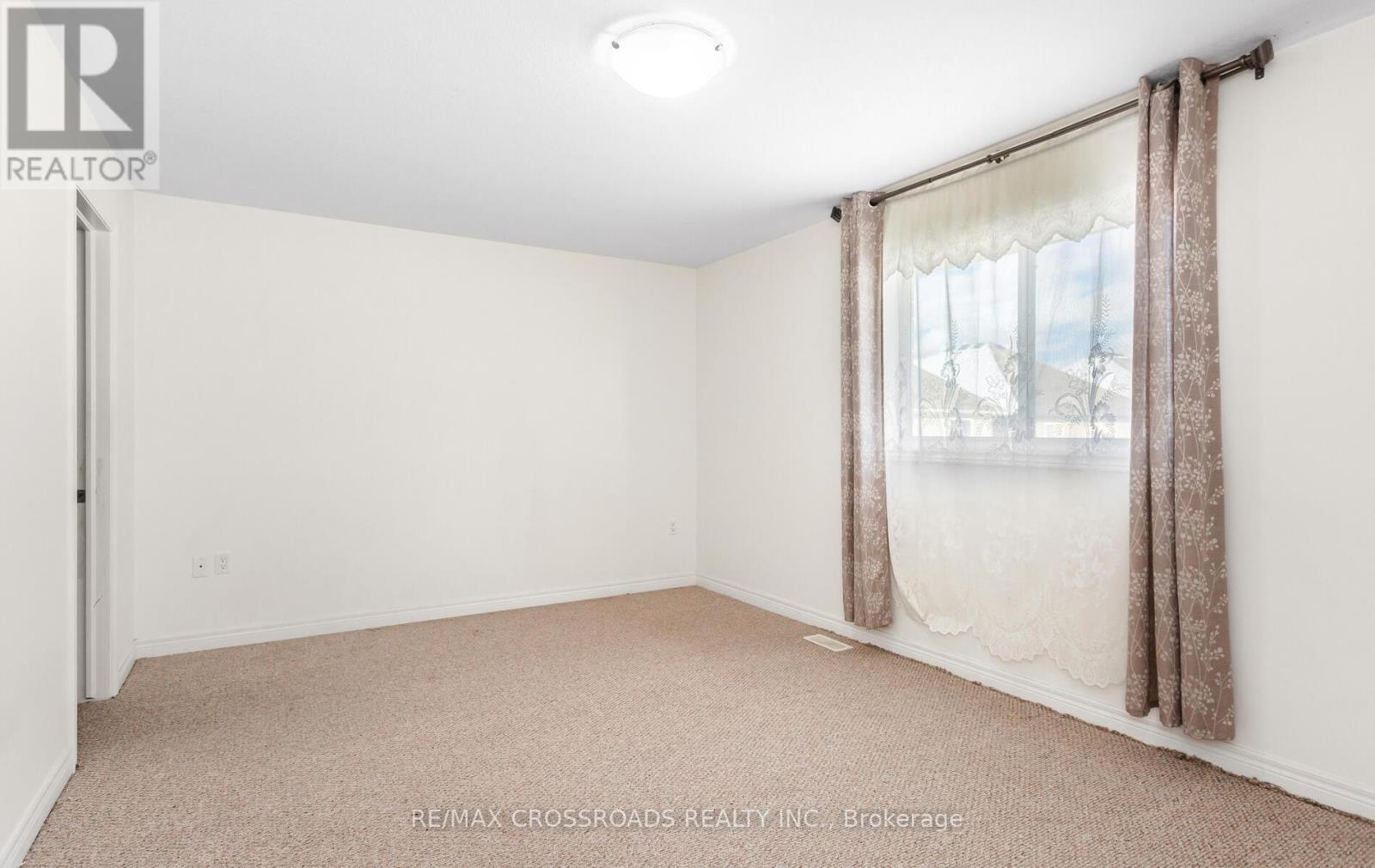 7 COLORADO BOULEVARD - 26