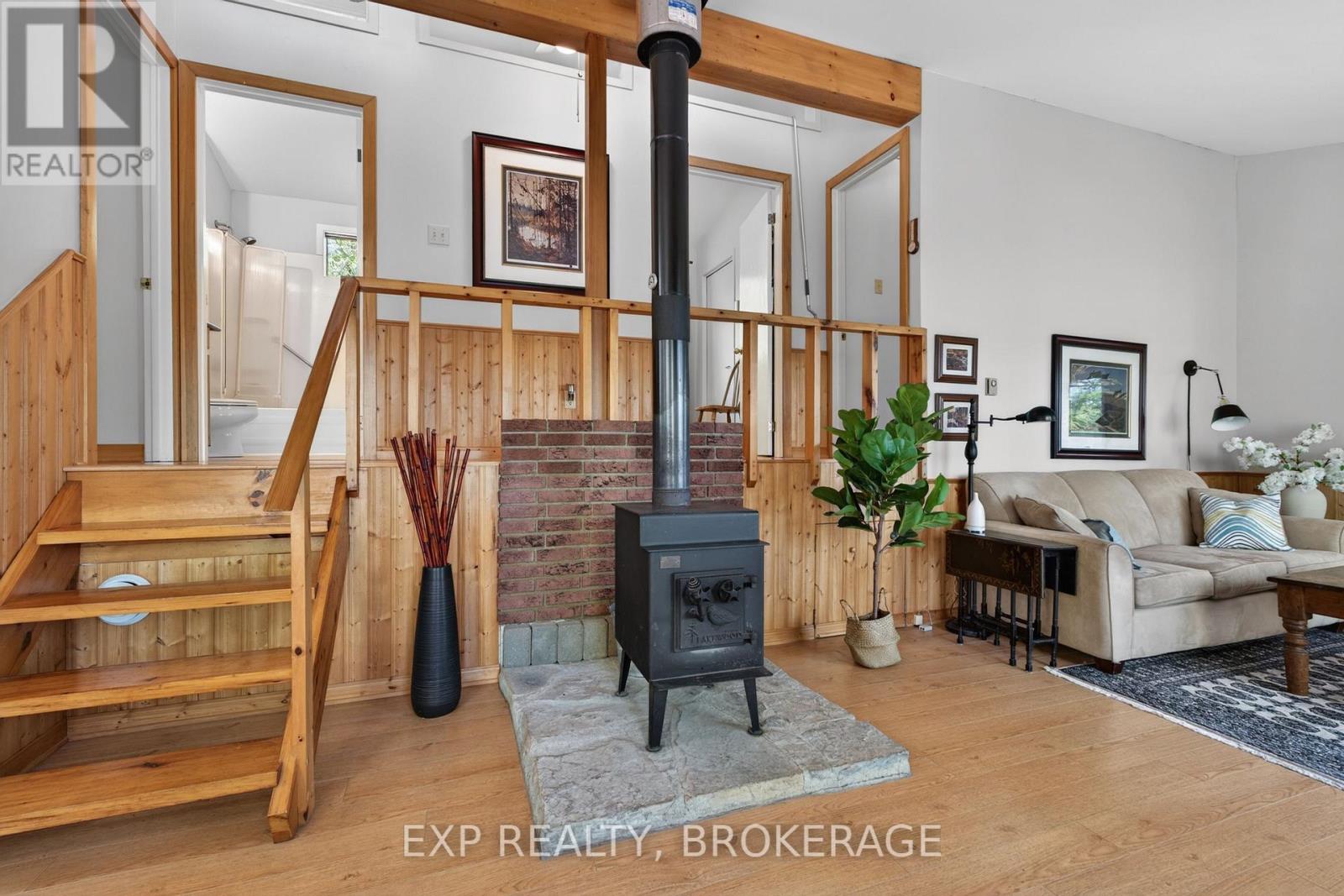 1126 RICHMOND LANE - 16