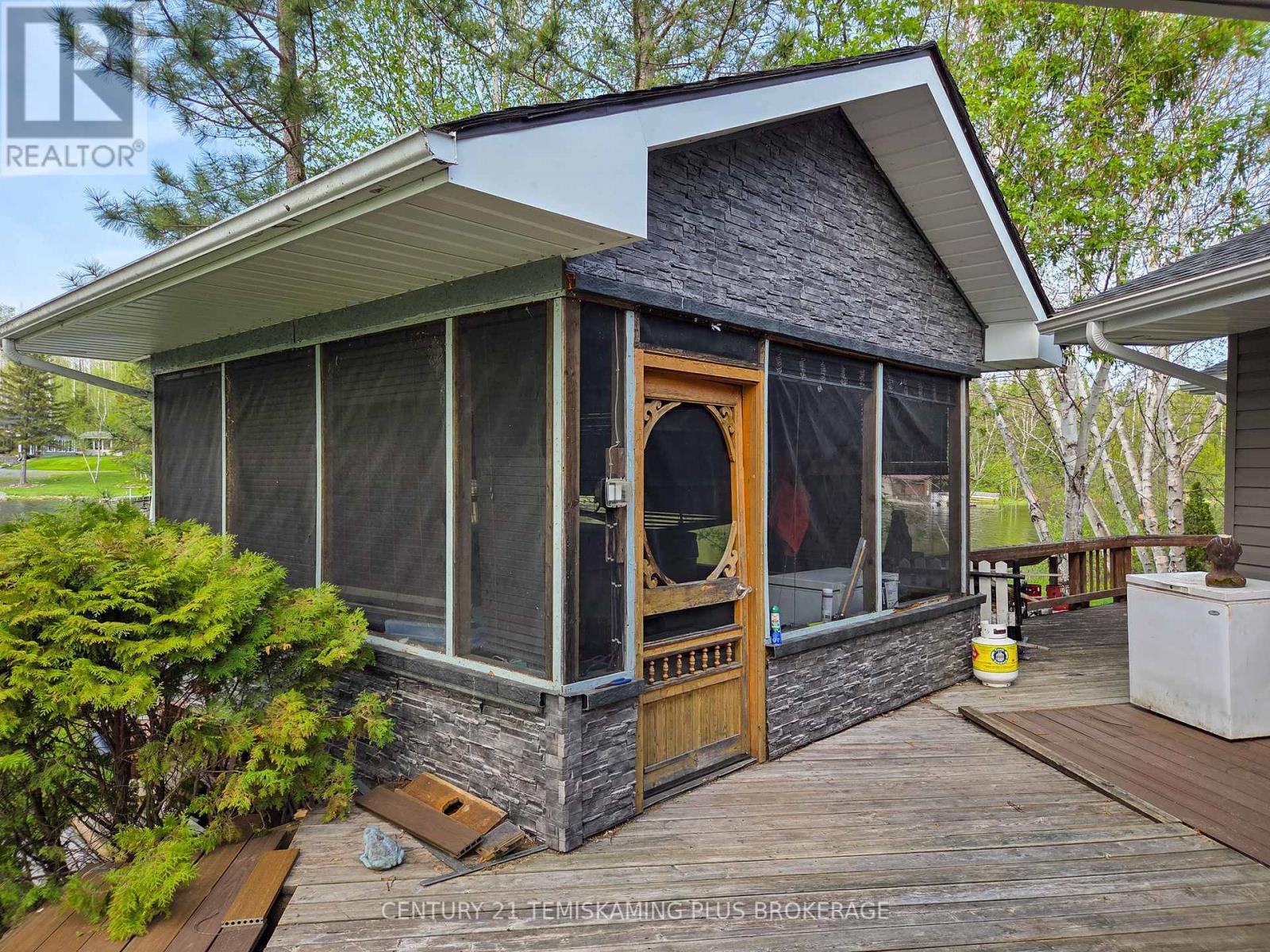 794022 ISLAND ROAD - 30