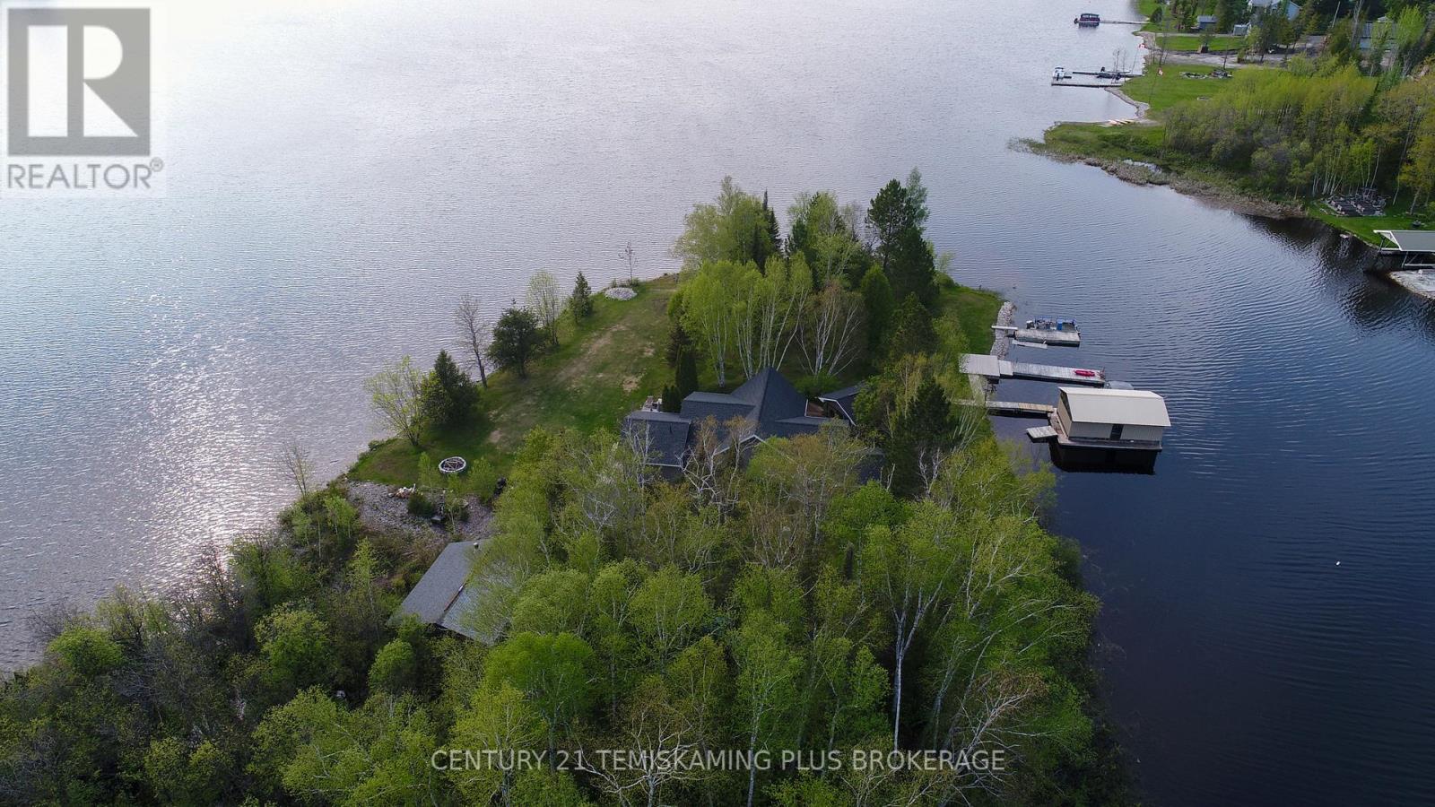 794022 ISLAND ROAD - 43