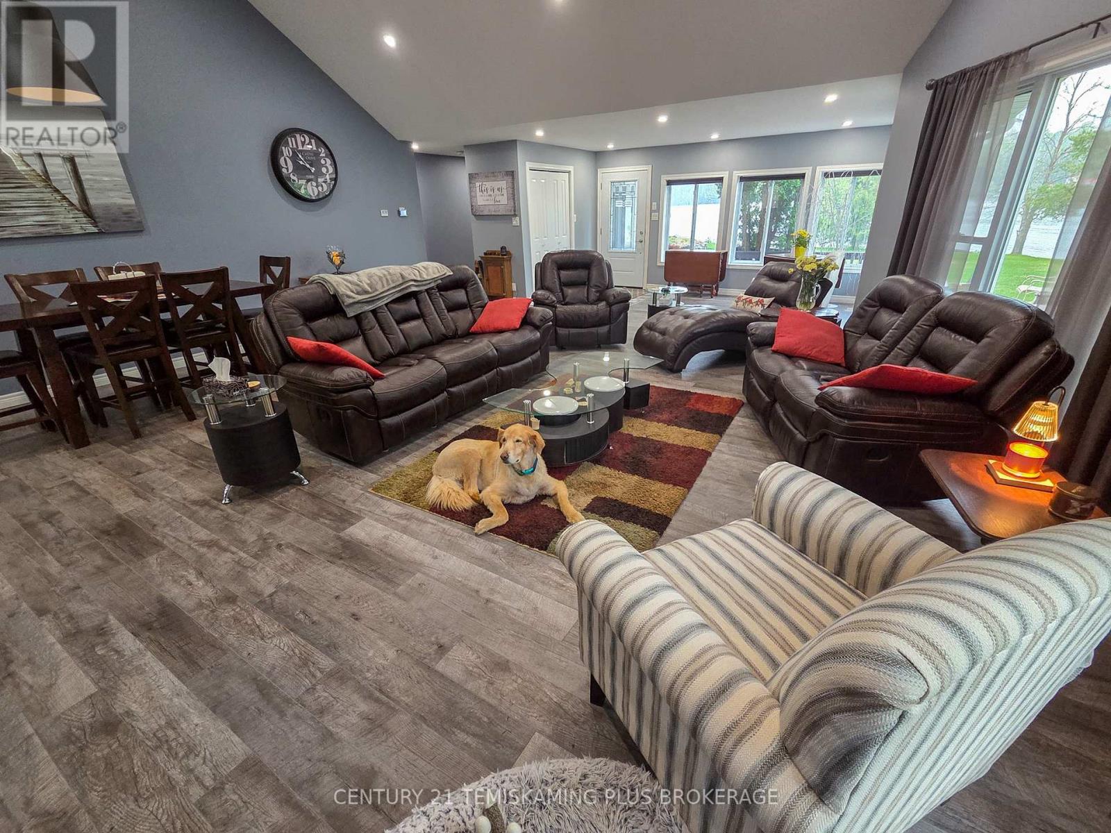 794022 ISLAND ROAD - 7