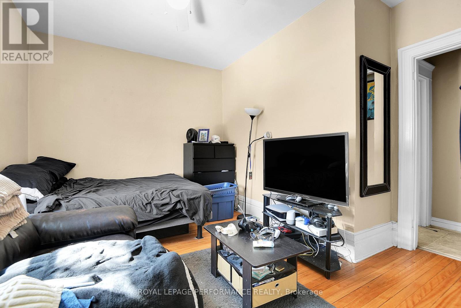 66 DELAWARE AVENUE - 29