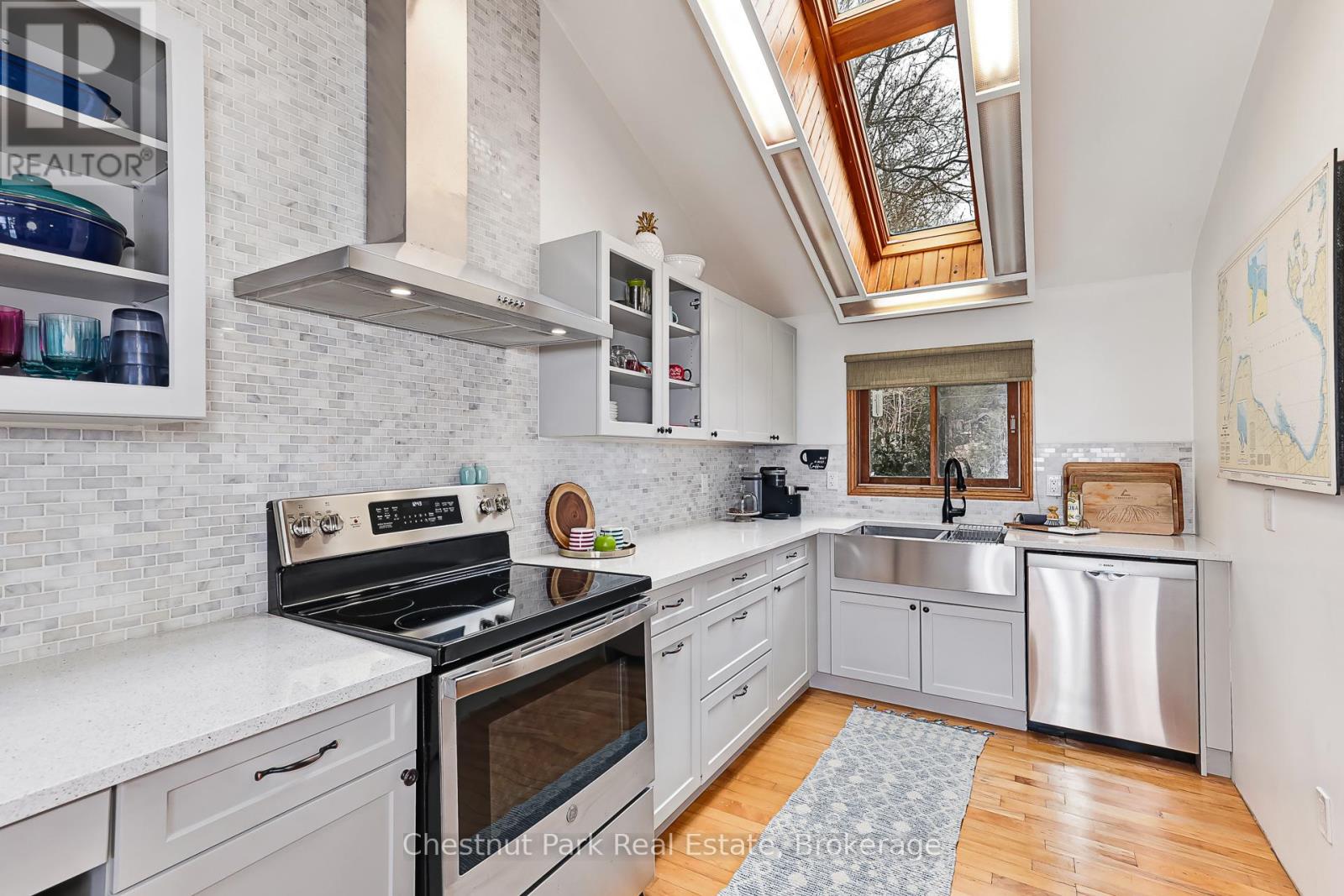 225 CEDAR AVENUE - 15
