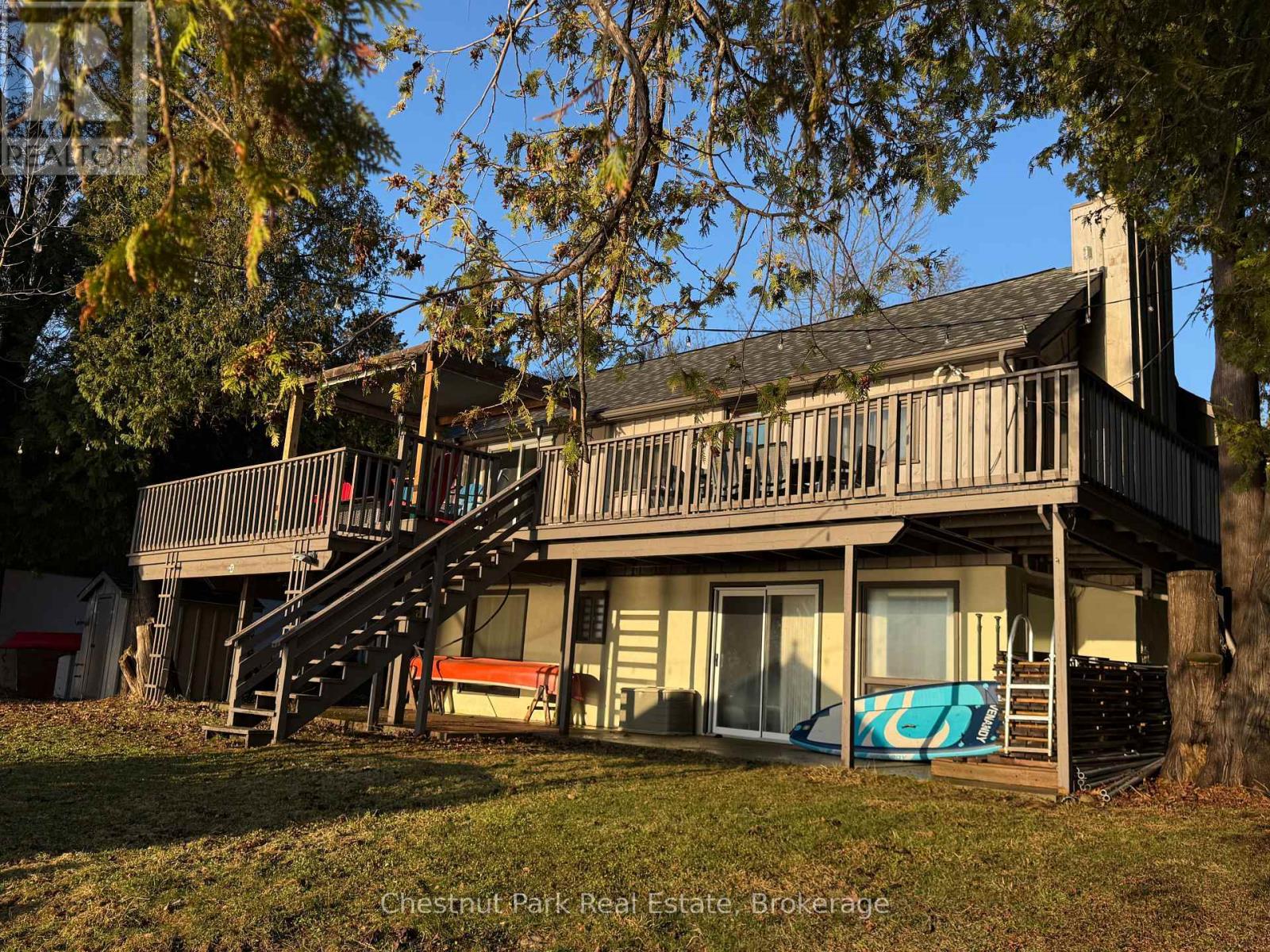 225 CEDAR AVENUE - Image 2