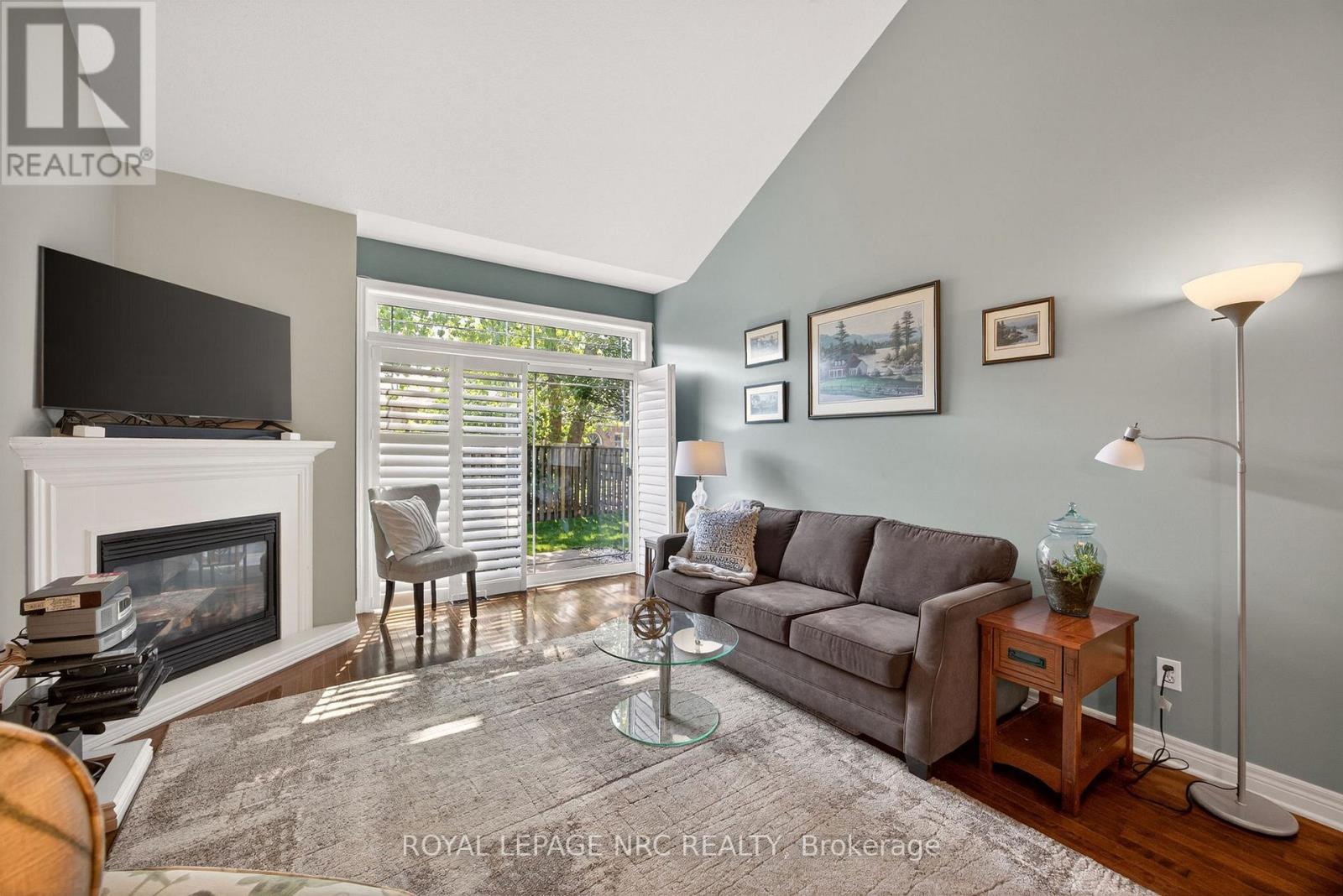 #9 4300 KALAR ROAD - 11