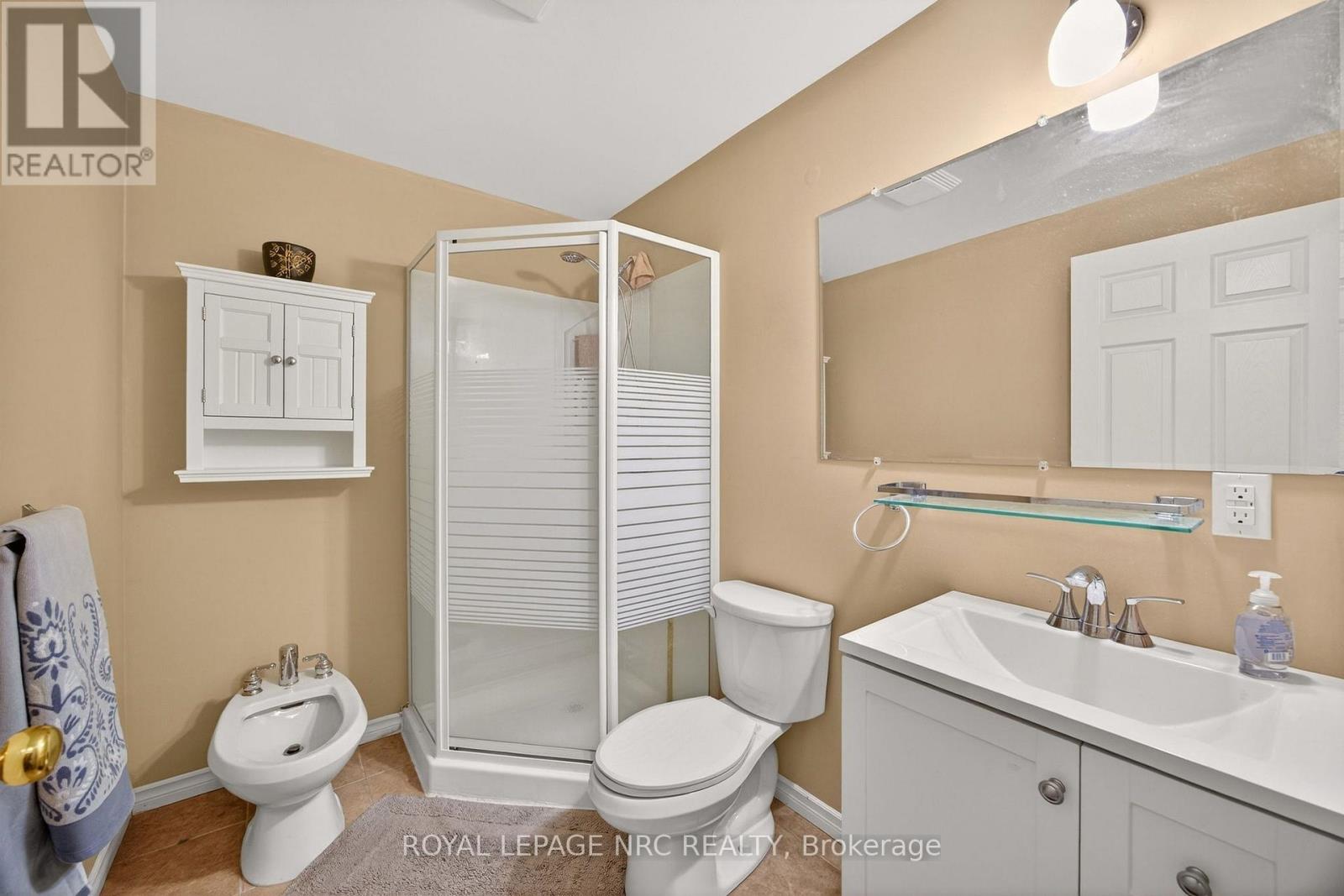 #9 4300 KALAR ROAD - 31