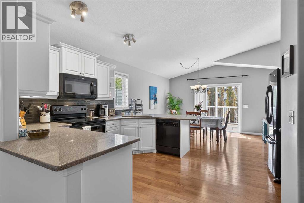 412 Highland Close - 6