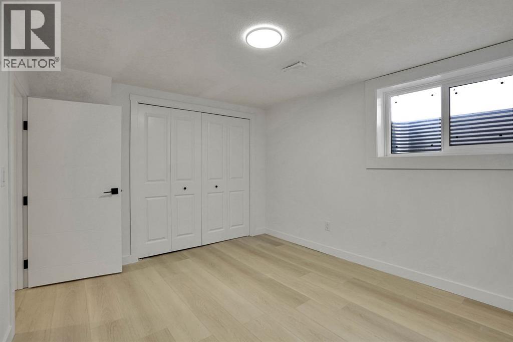 20 Templehill Crescent NE - 38