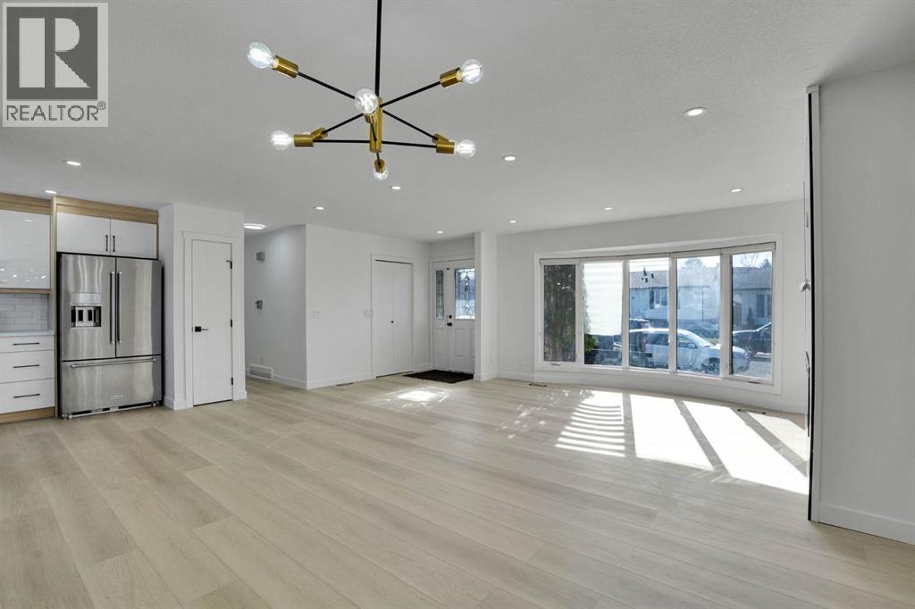 20 Templehill Crescent NE - 10