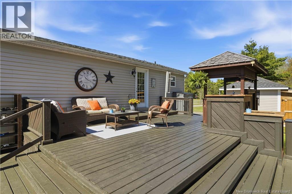 4 Cedar Street - 32