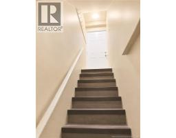 303 McLaughlin Drive, photo 5