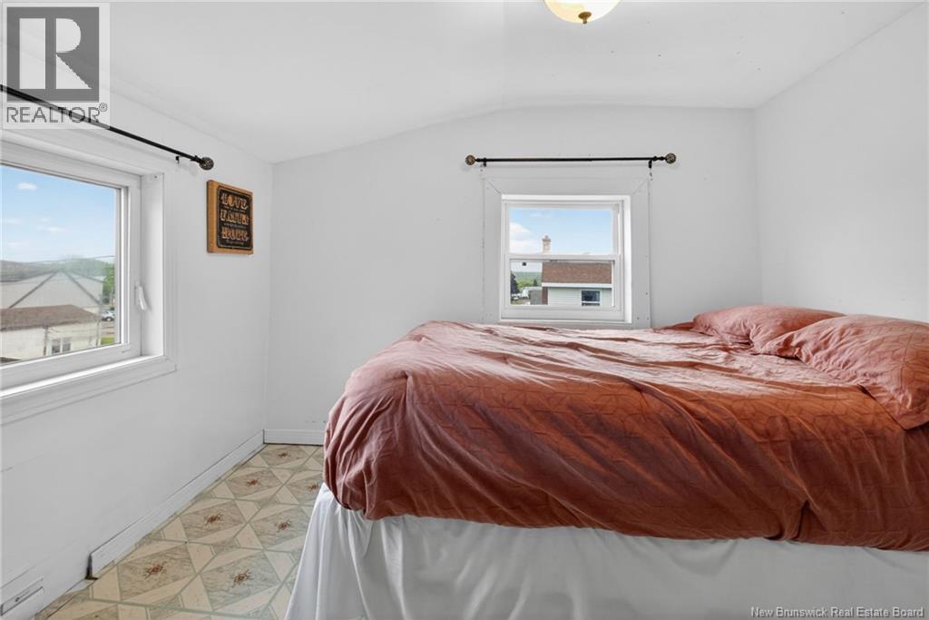 8 Nowlan Avenue - 23