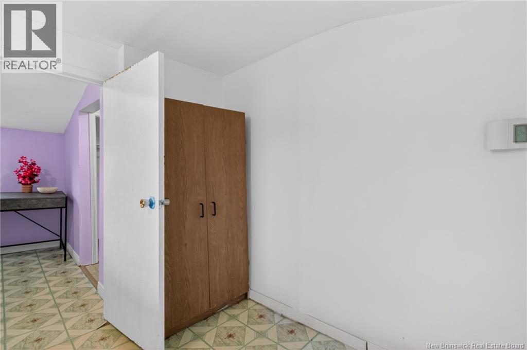 8 Nowlan Avenue - 24