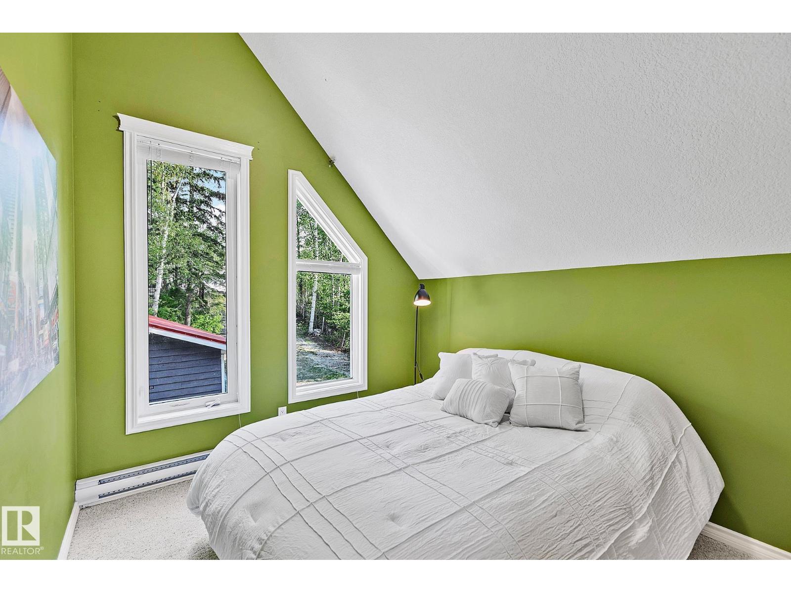 16 WILLOW AV - 39
