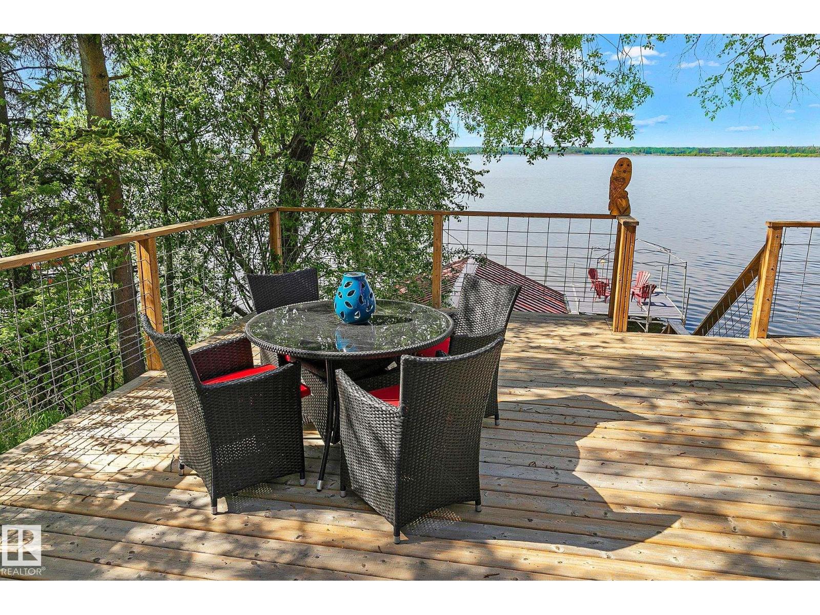 16 WILLOW AV - 43